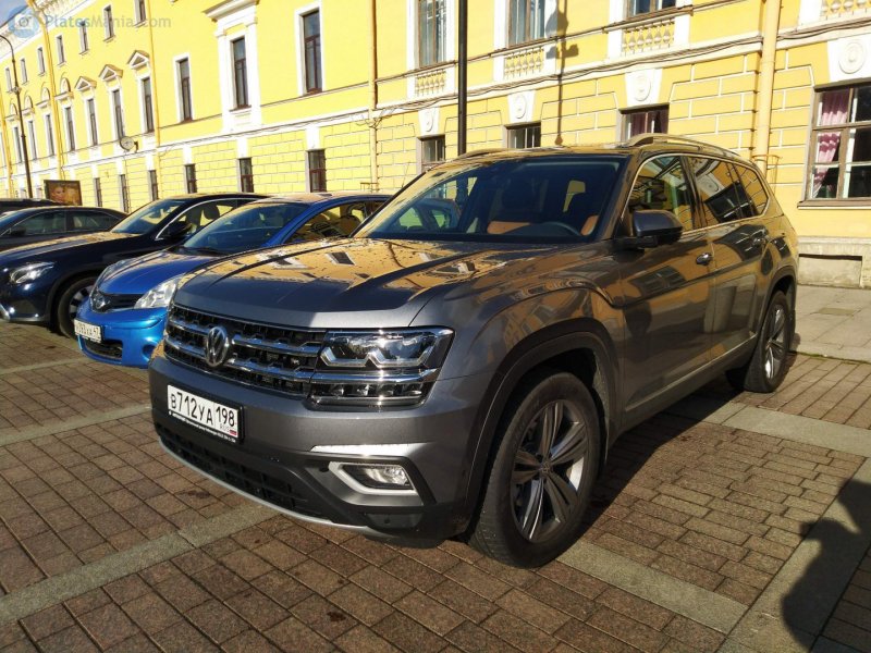 VW Teramont r21