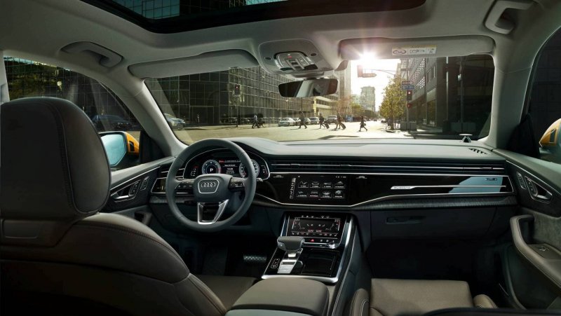Audi q8 интерьер