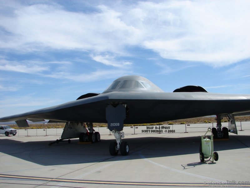 Бомбардировщик Нортроп b-2 спирит