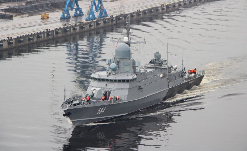 Катер 22800 Каракурт