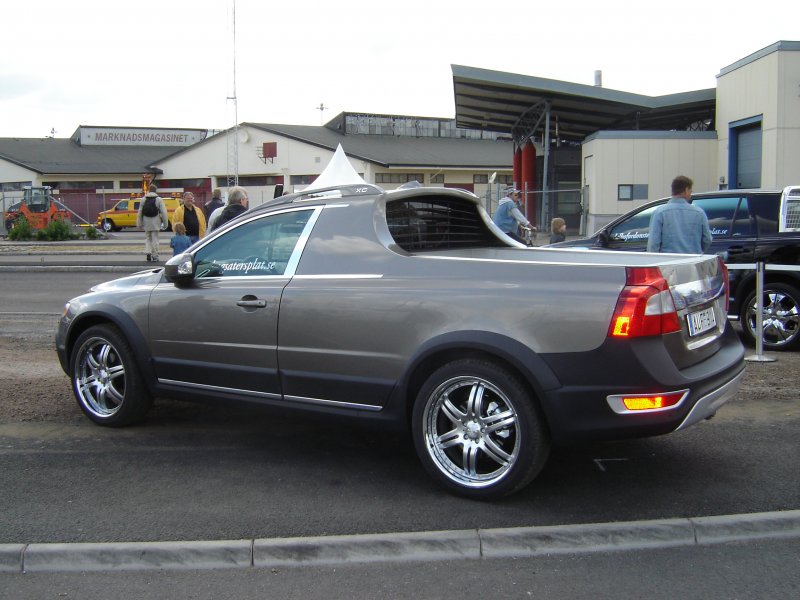 Volvo xc30 пикап