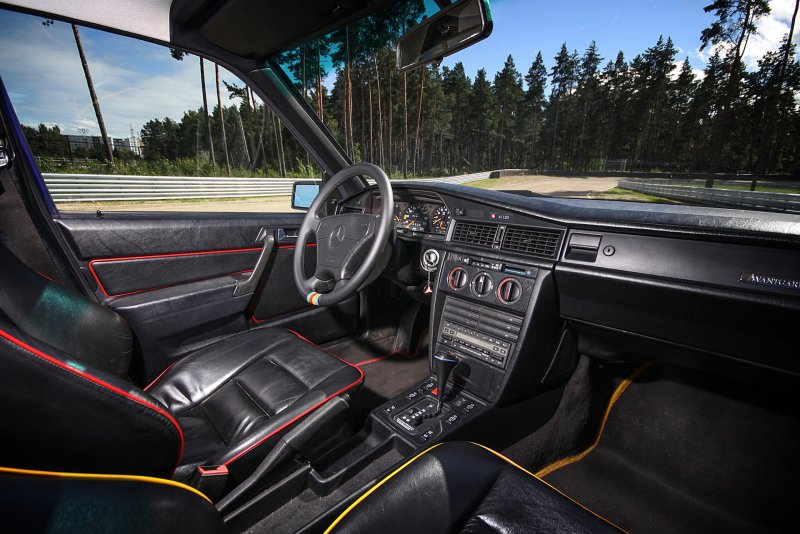 Mercedes Benz w190 салон