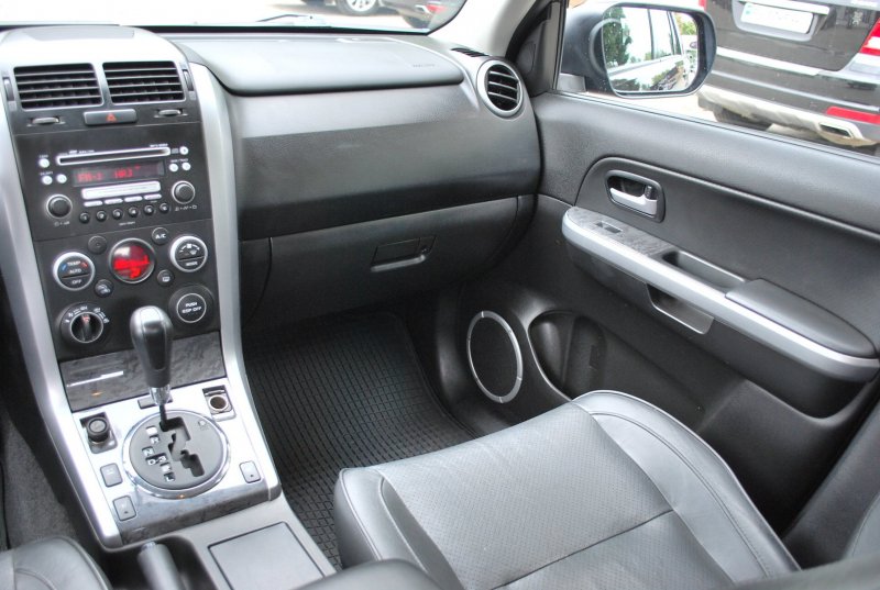 Suzuki Vitara 2008 салон