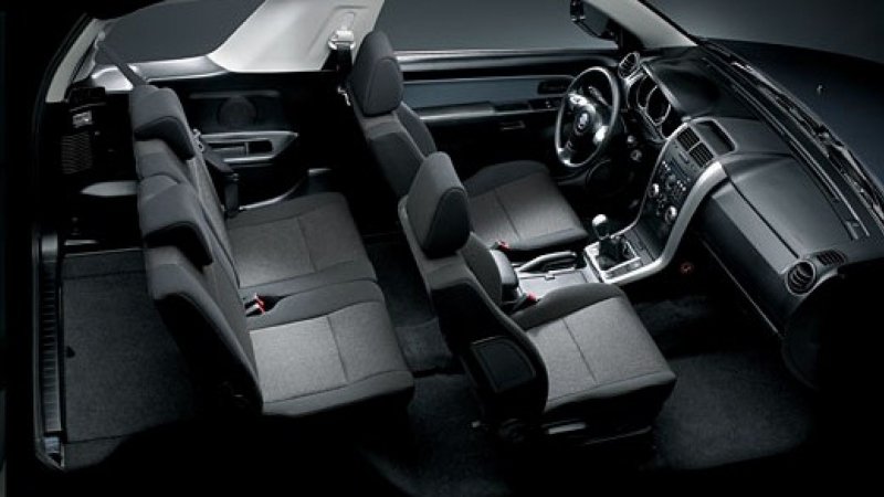 Suzuki Grand Vitara 3 салон