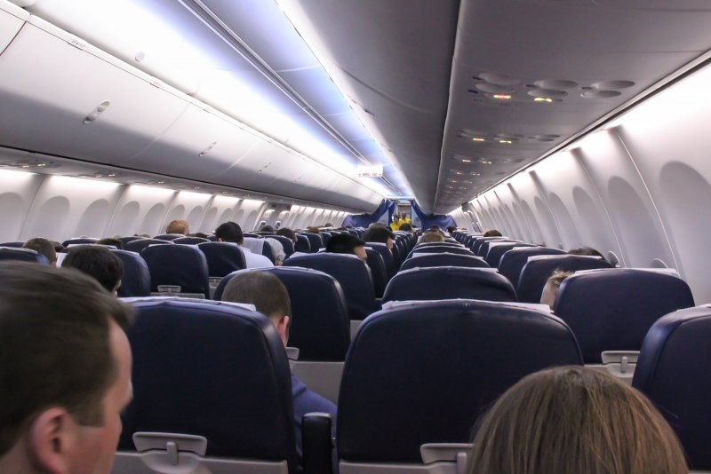 Боинг 737-800 салон бизнес