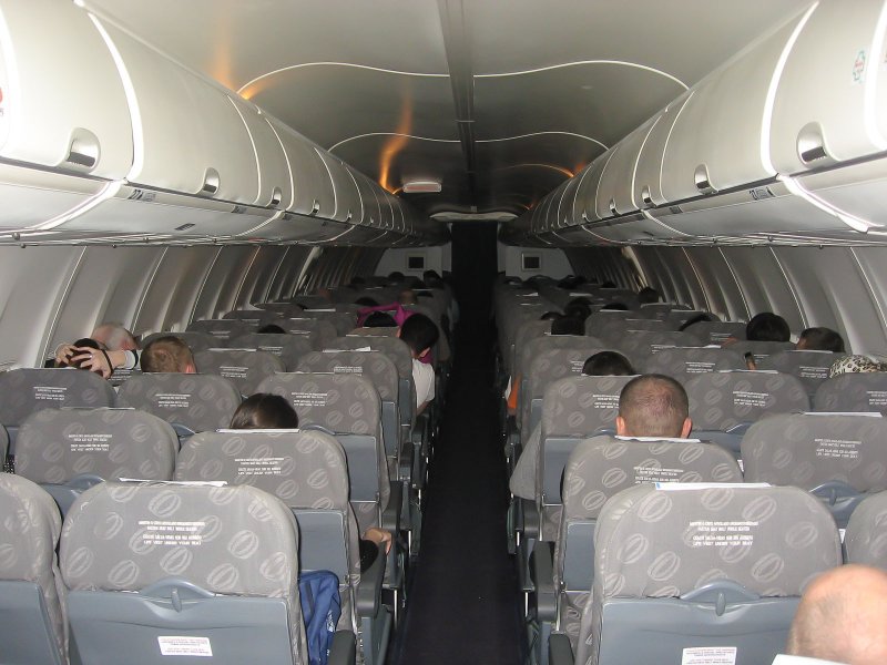 Boeing 737-400 салон UTAIR