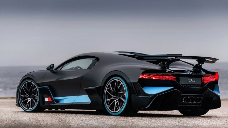 Bugatti Chiron кабриолет