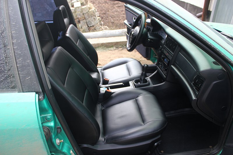 Audi 80 b4 Japan салон