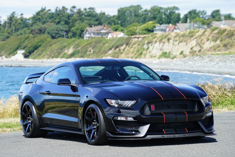 Форд Мустанг Шелби gt 350