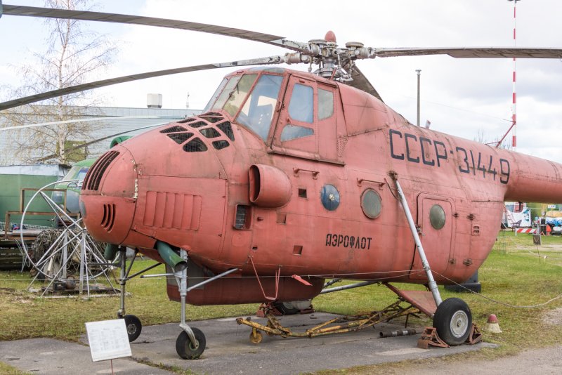 Ми-4 кабина