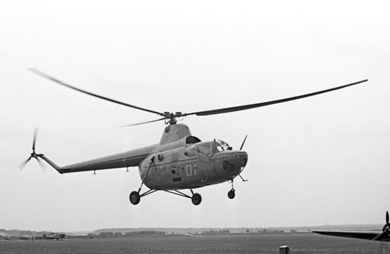 Ми-1 вертолёт