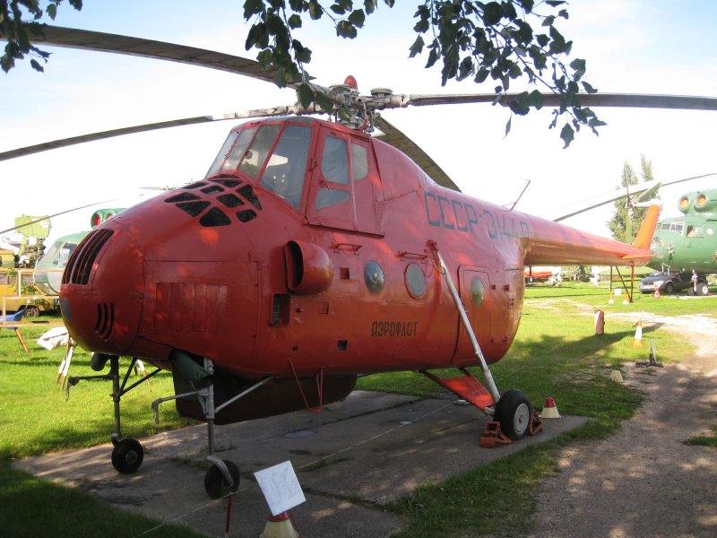 Ми-4 вертолёт