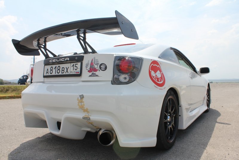 Спойлер на Toyota Celica t23