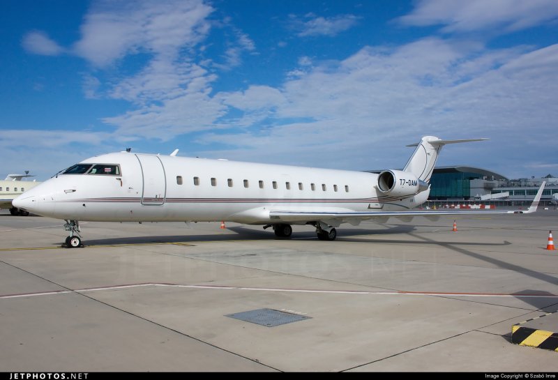 Кабина CRJ-200 er/LR