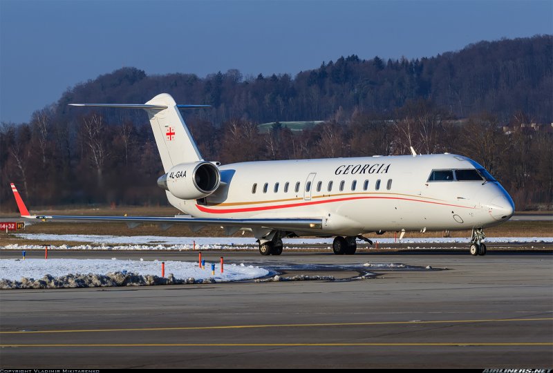 CL-600-2b19 самолет