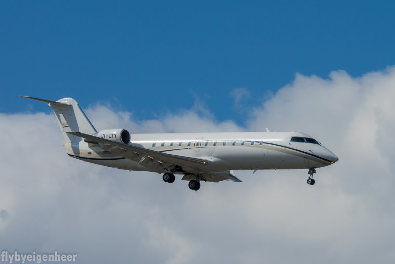 Bombardier crj2