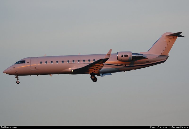 Canadair Challenger 850