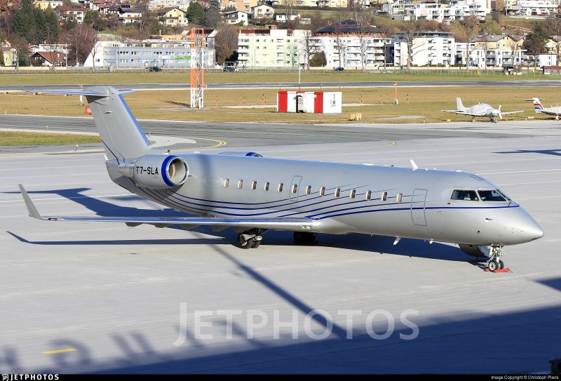CRJ 200 Ямал