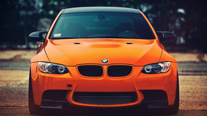 BMW неоновая м5