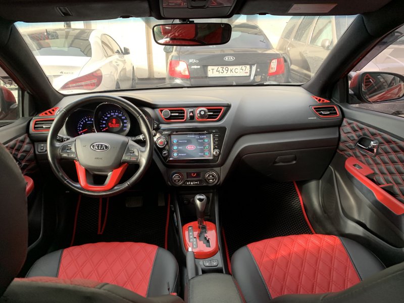 Салон Kia Rio 3 салон
