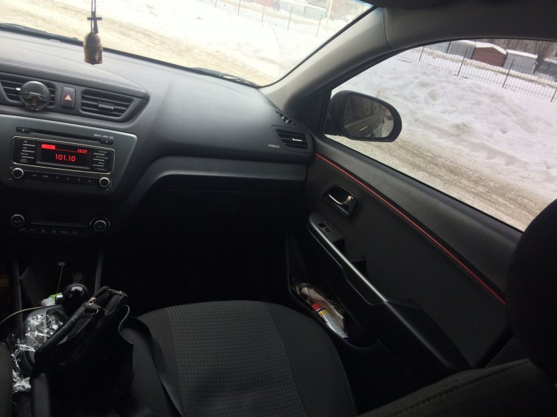 Салон Kia Rio 21012