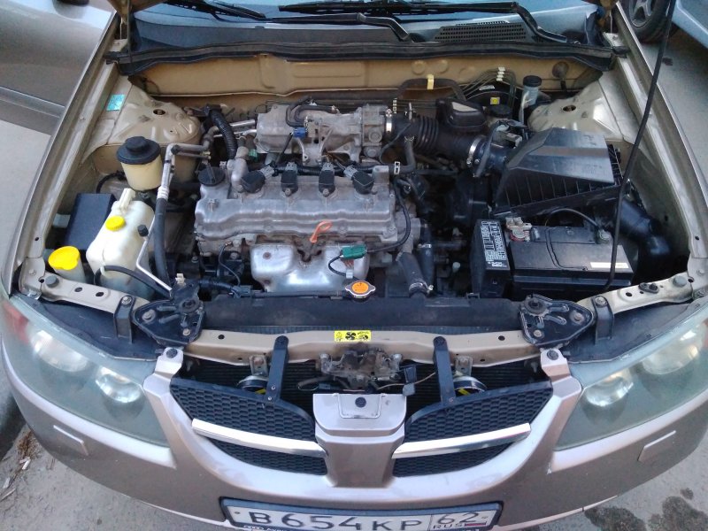 Nissan Almera n16 подкапотка