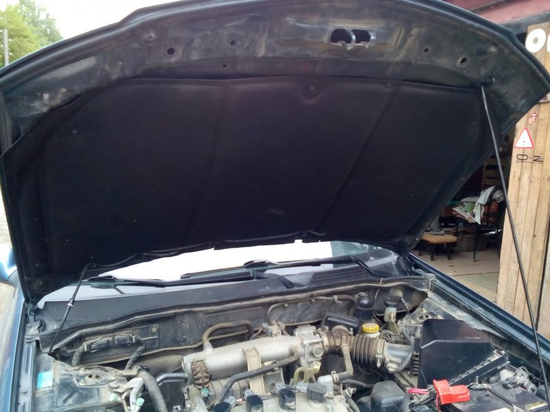 Nissan n16 подкапотное