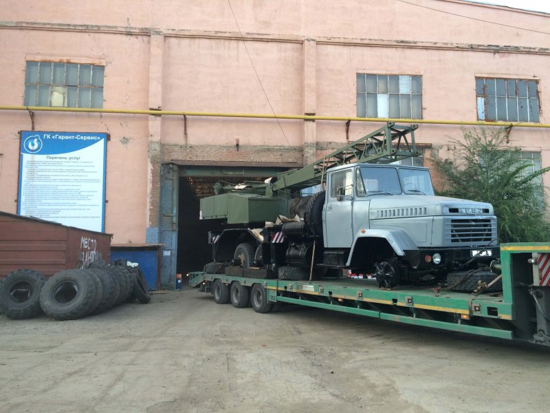Танковый тягач КАМАЗ 65225
