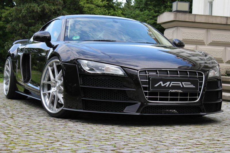 Audi r8 в обвесе
