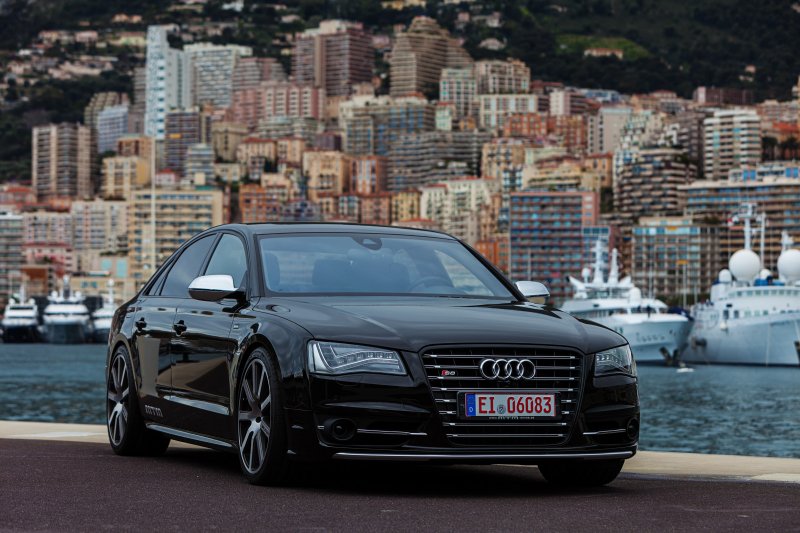 Audi s8 III (d4)