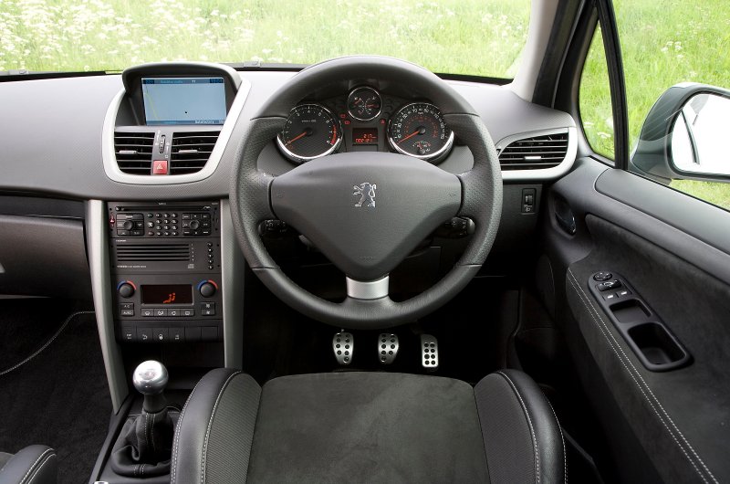 Peugeot 207 Interior