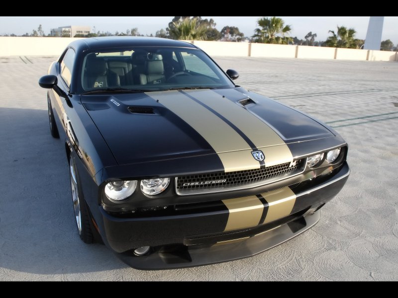 Challenger srt8 Hurst