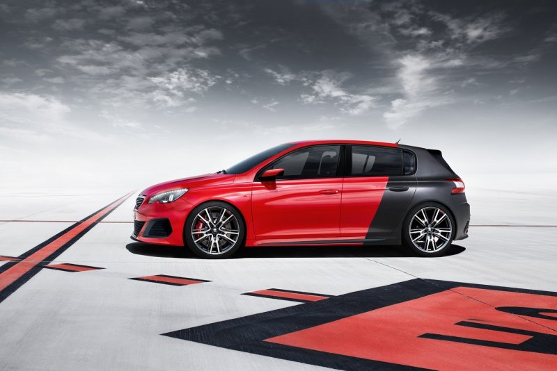 Пежо 308 GTI 2011