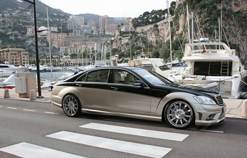 Mercedes Benz w221 Maybach