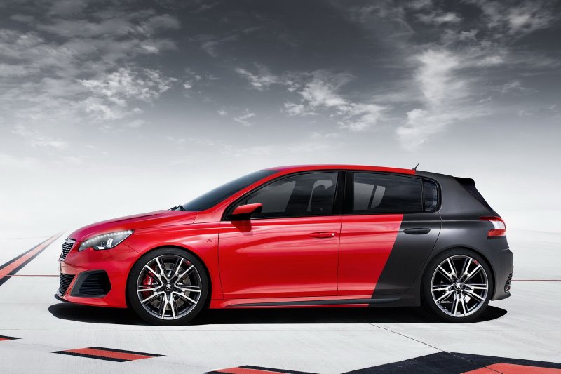 Пежо 308 GTI 2018