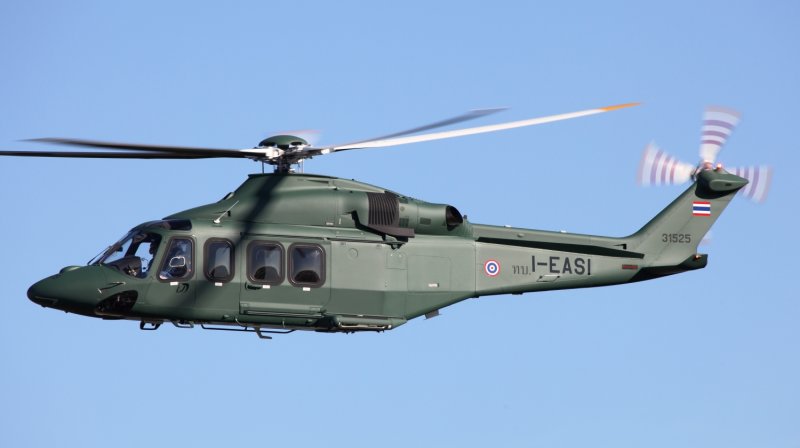 Вертолет Leonardo aw139