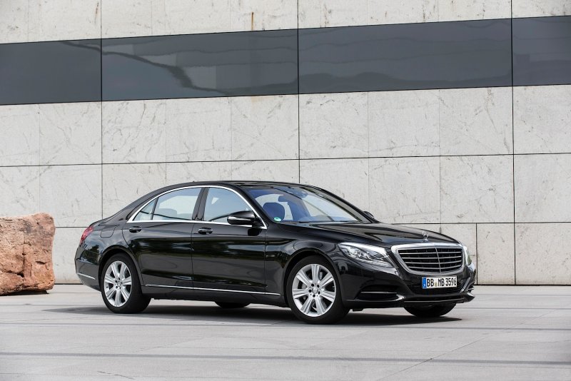 Mercedes Benz s500