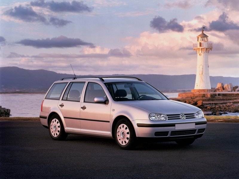 Volkswagen Golf 3 универсал 2000