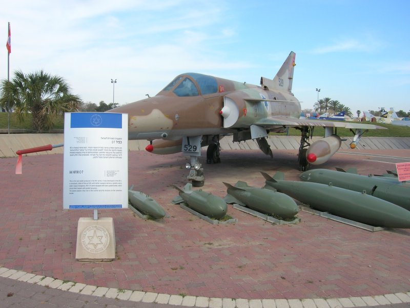 F-21 Kfir Israel aircraft industries