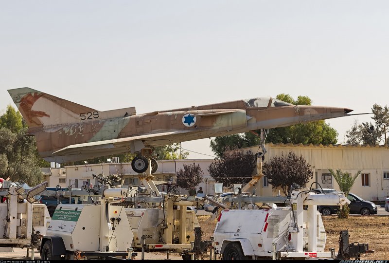 F-21 Kfir Israel aircraft industries