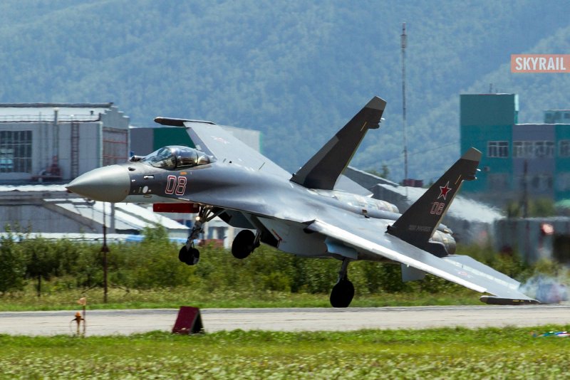 Ил-76 военно-транспортный самолёт