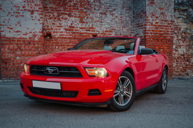 Ford Mustang Cabrio 2011