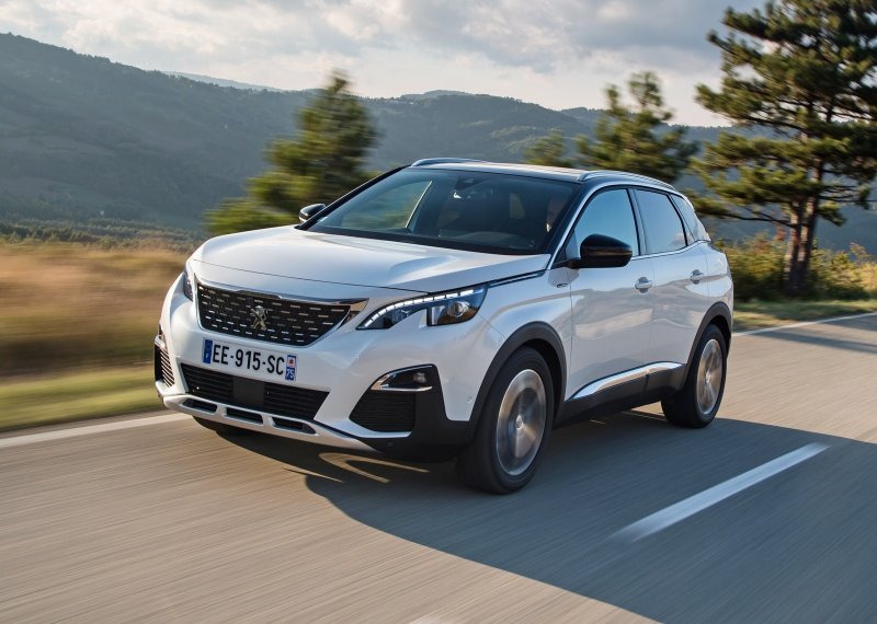 Кроссовер Peugeot 3008