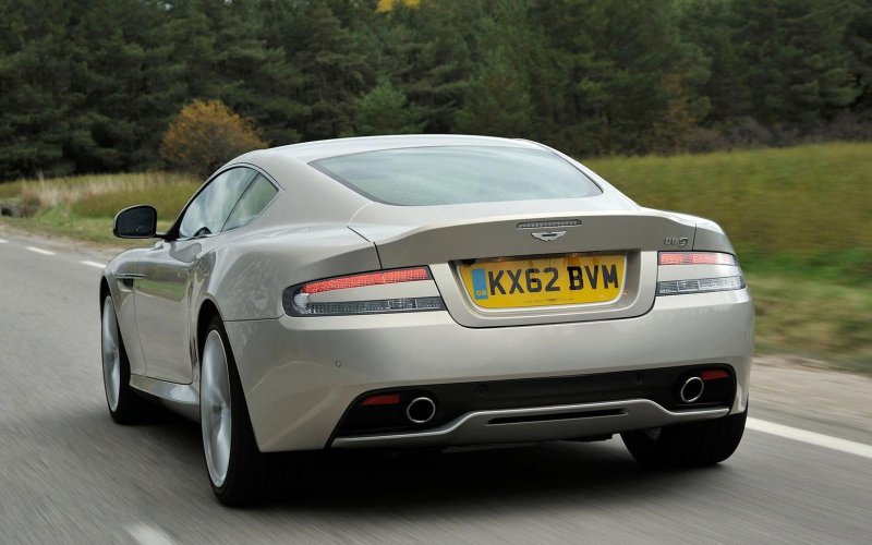 Астон Мартин db9 Coupe 2012