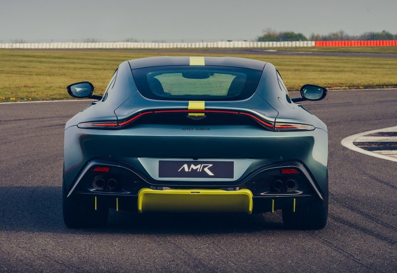 Aston Martin Vantage Amr 2020