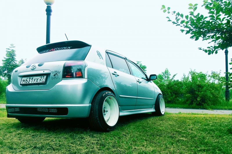 Corolla Runx 2001