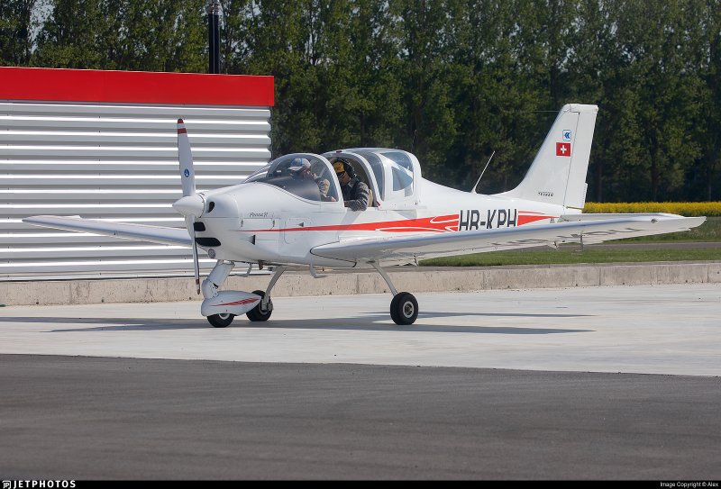 Самолёт Sierra p2002