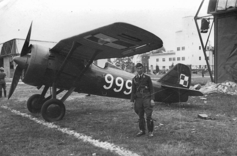 Бомбардировщик PZL P-23 "карась"