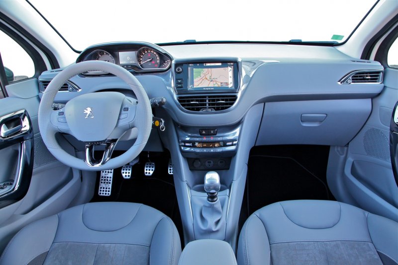 Peugeot 208 Interior