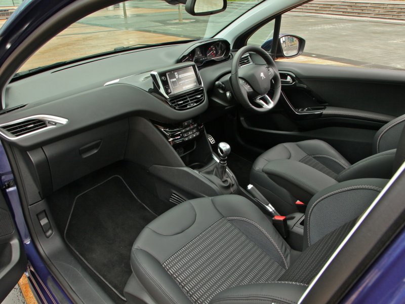 Peugeot 208 Interior